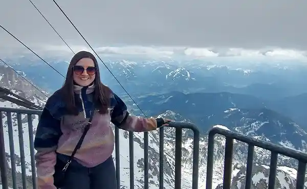 Photo of Beth Garrett