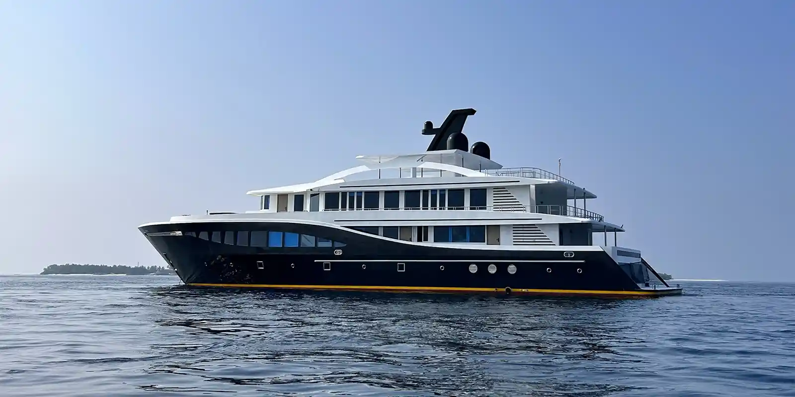 External view of Emperor Explorer II, Maldives