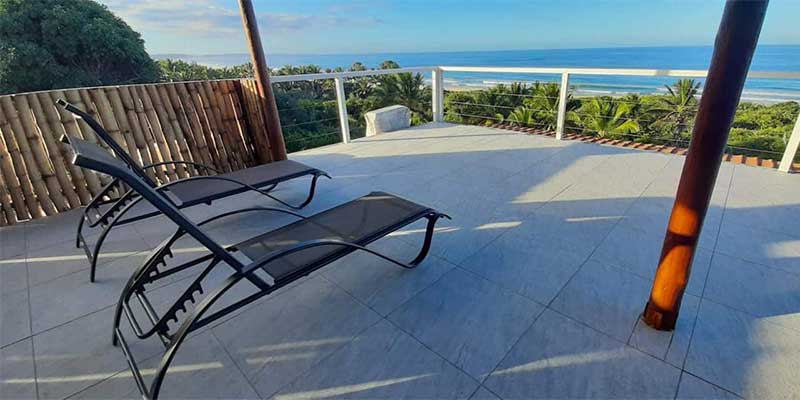 Peri Peri Dive Camp in Morrungulo, Mozambique