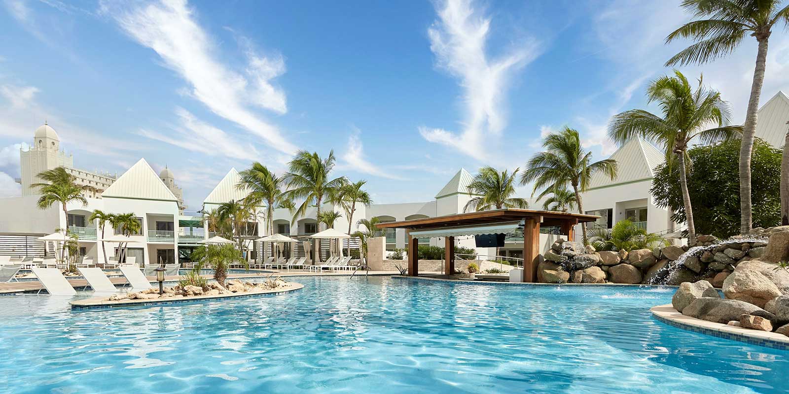 Swimming pool at Courtyard by Marriott Aruba Resort