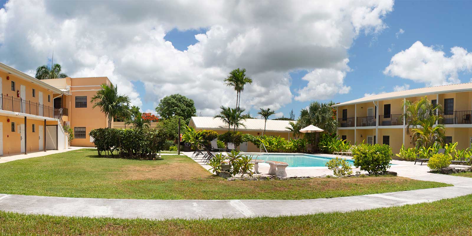 Swimming pool at Orange Hill Beach Inn in the Bahamas