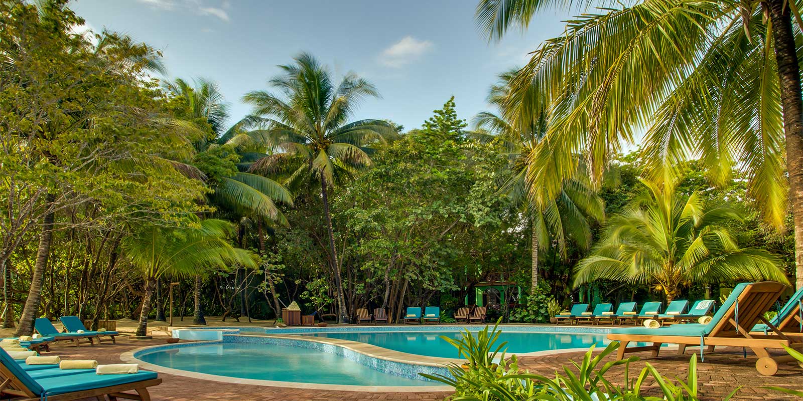 Swimming pool at Hamanasi Resort in Belize