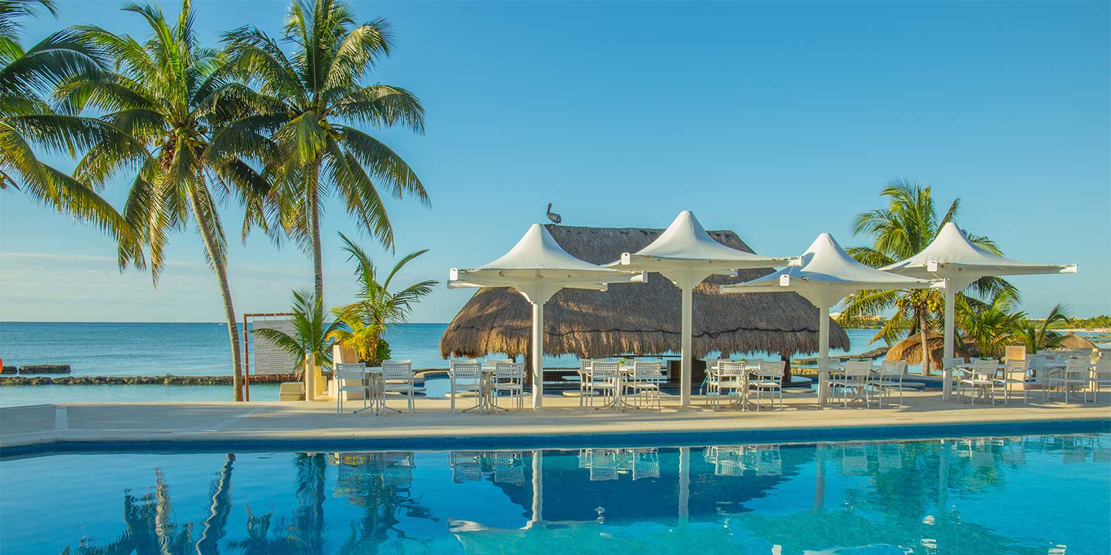 Swimming pool at Puerto Aventuras Beach Club in Mexico