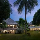 Penthouse & garden studios at Atmosphere Resort & Spa. Holiday accommodation in Dauin, Philippines.