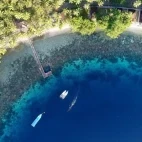 Aerial view of Sali Bay house reef.