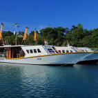 Dive boat at Bunaken Oasis Dive Resort & Spa in Indonesia