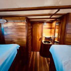 Twin cabin onboard the Duyung Baru liveaboard in Indonesia