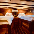 Twin cabin onboard the Duyung Baru liveaboard in Indonesia