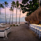 Beach bar and lounge area at Atmosphere Resort & Spa. Holiday accommodation in Dauin, Philippines.