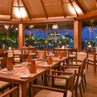 Sunset restaurant at Adaaran Select Hudhuran Fushi in the Maldives
