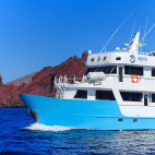 MY Aqua liveaboard in the Galapagos.