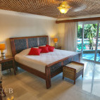 Double bedroom at Aventuras Club in Mexico