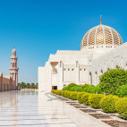 Sultan Qaabos mosque in Muscat, Oman