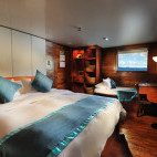 Cabin on board Solitude One liveaboard