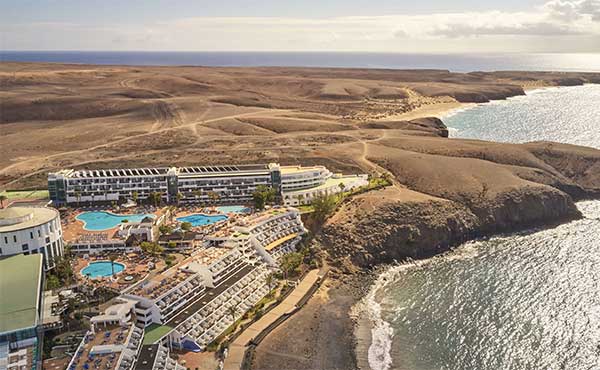 Sandos Papagayo Beach Resort