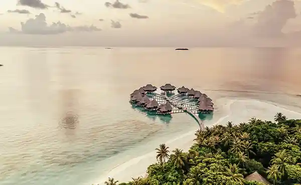 Coco Palm Dhuni Kolhu Resort