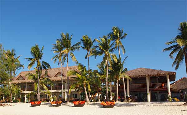 Ocean Vida Beach & Dive Resort